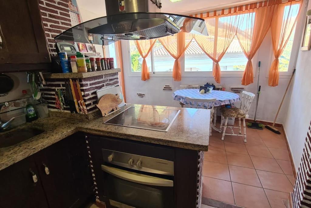 Apartament Atico Con Vistas Mar Y Montana Ojén Zewnętrze zdjęcie